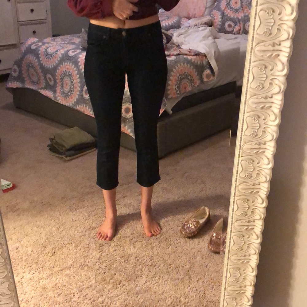 Dark denim kick crop jeans